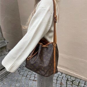 includes COA vintage louis vuitton monogram petit noe shoulder bag
